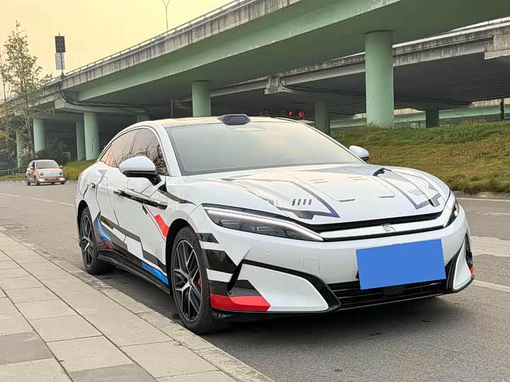 Фото 6 - BYD Han L