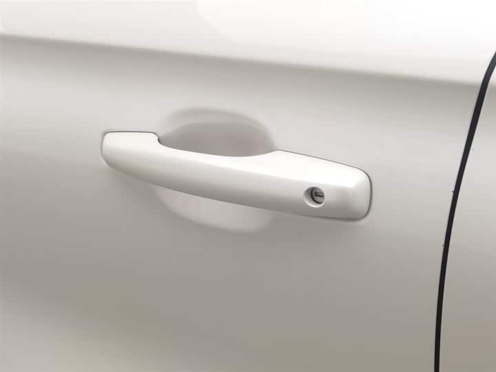 Фото 18 - Lincoln Corsair