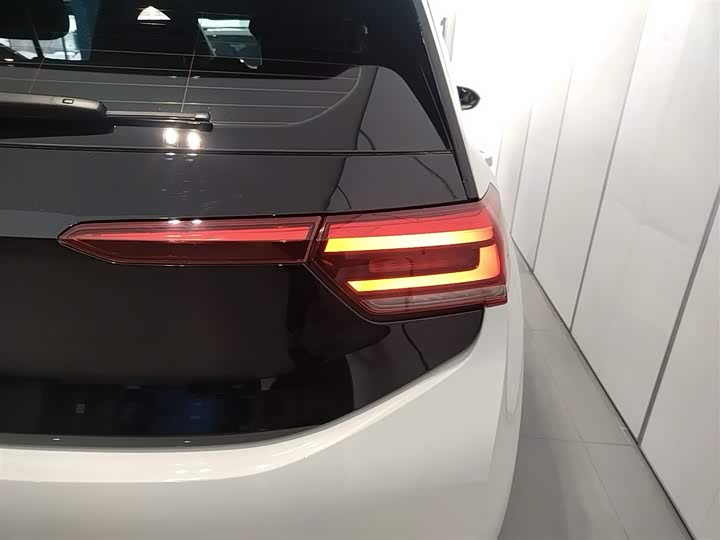 Фото 8 - Volkswagen ID.3