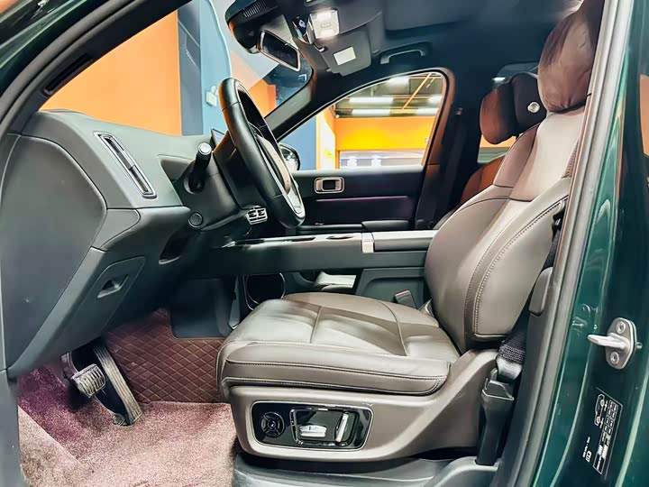 Фото 9 - LiXiang L9