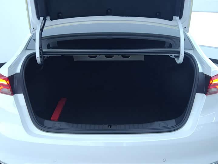 Фото 4 - Buick Verano