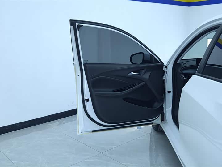 Фото 7 - Buick Verano