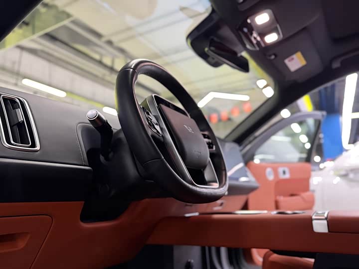 Фото 11 - LiXiang L9