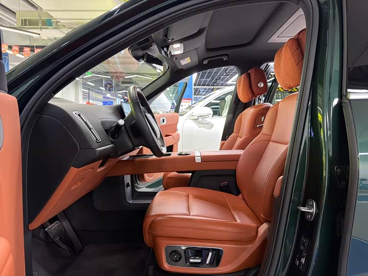 Фото 8 - LiXiang L9