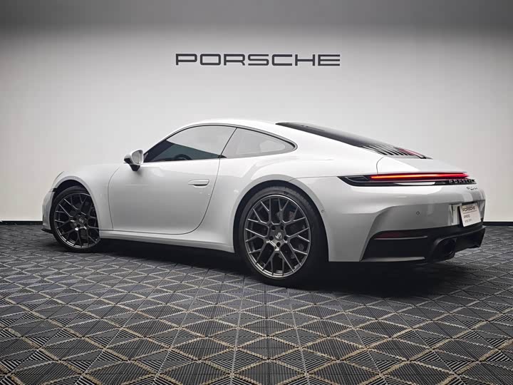 Фото 11 - Porsche 911