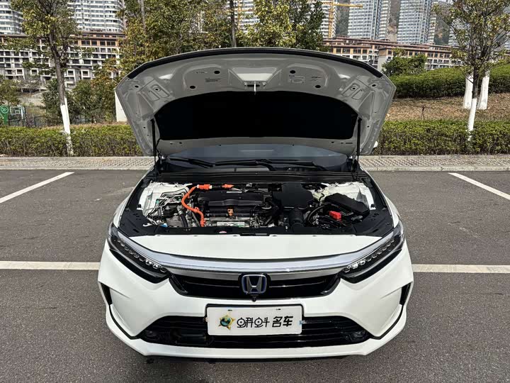 Фото 13 - Honda Inspire