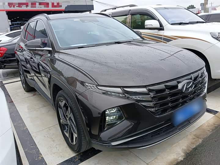 Фото 4 - Hyundai Tucson L