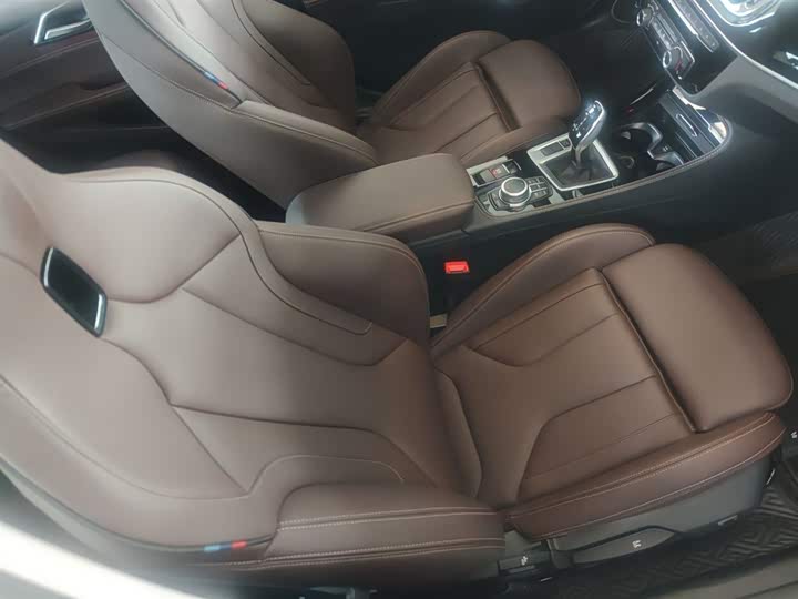 Фото 11 - BMW 1 Series