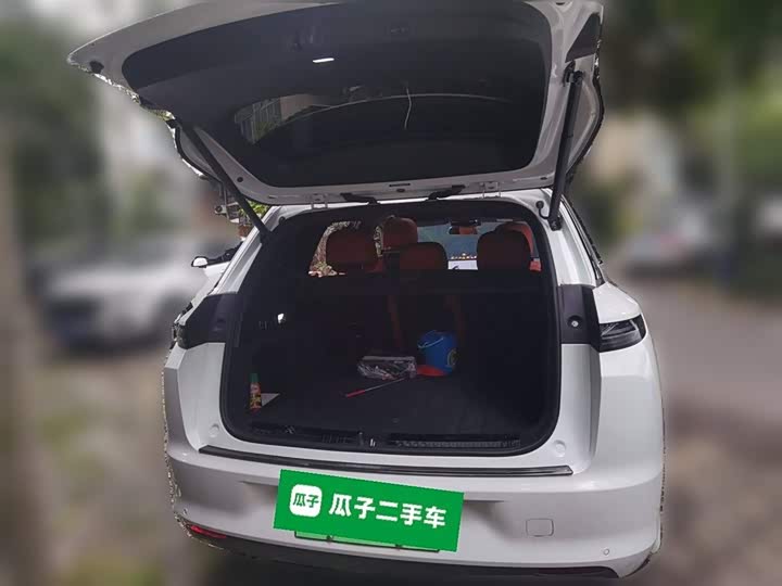 Фото 10 - LiXiang L7