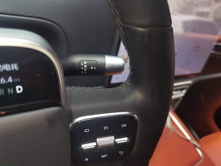 Фото 7 - LiXiang L7