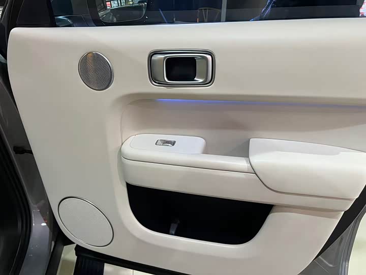 Фото 8 - LiXiang L9