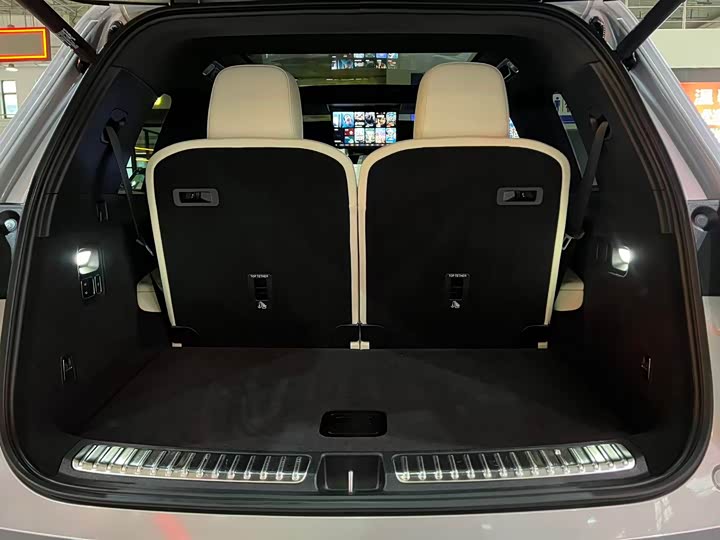 Фото 9 - LiXiang L9