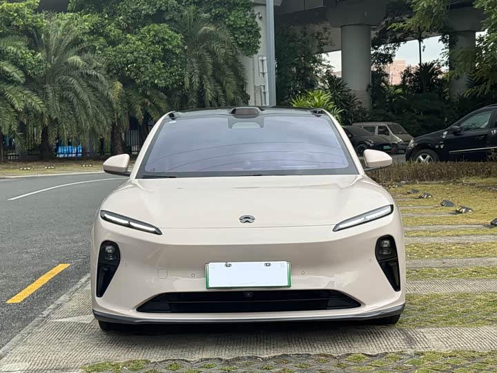 Фото 2 - Nio ET5