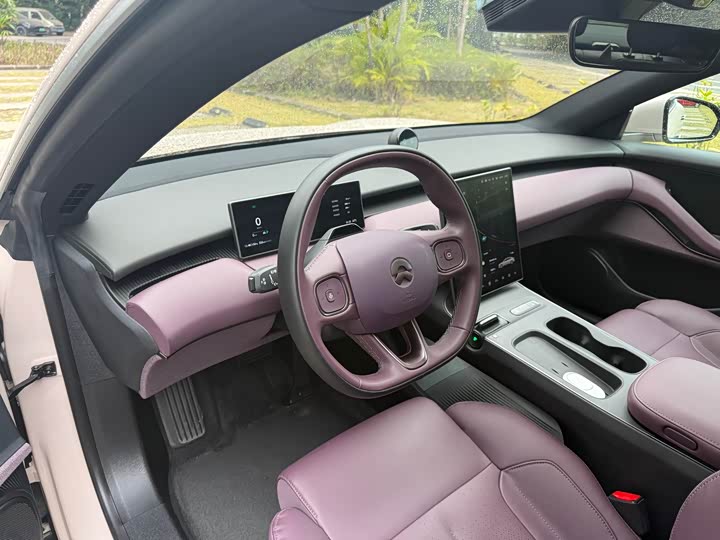 Фото 9 - Nio ET5