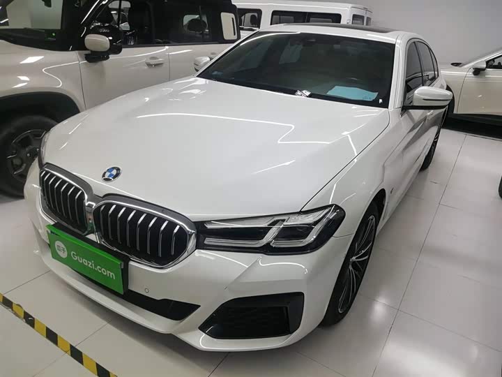 Фото 2 - BMW 5 Series