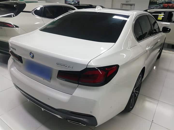 Фото 7 - BMW 5 Series