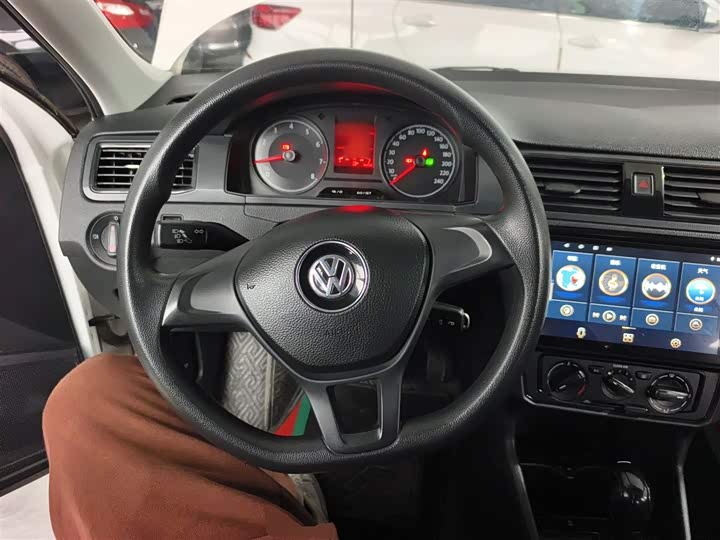 Фото 11 - Volkswagen Santana