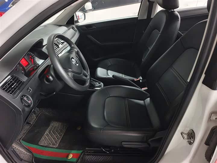 Фото 15 - Volkswagen Santana