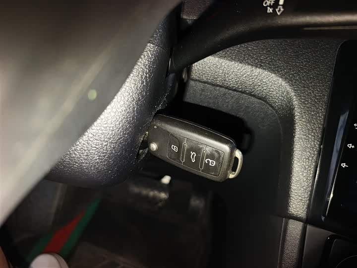 Фото 9 - Volkswagen Santana