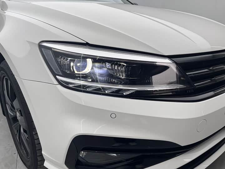 Фото 10 - Volkswagen Lamando L