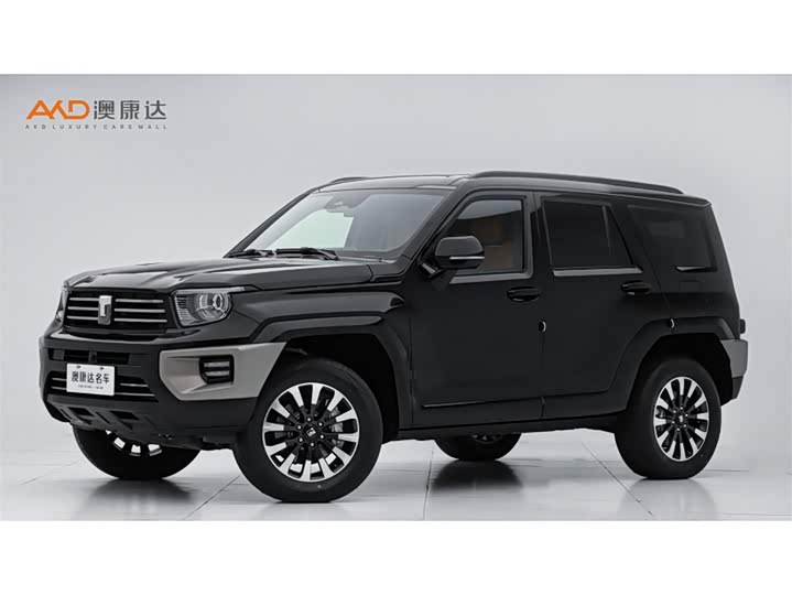 Фото 1 - Tank 700 Hybrid