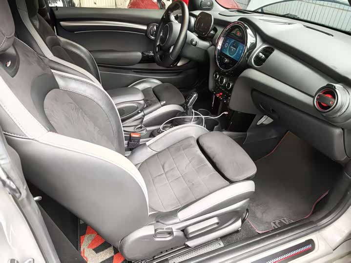 Фото 3 - Mini Mini JCW