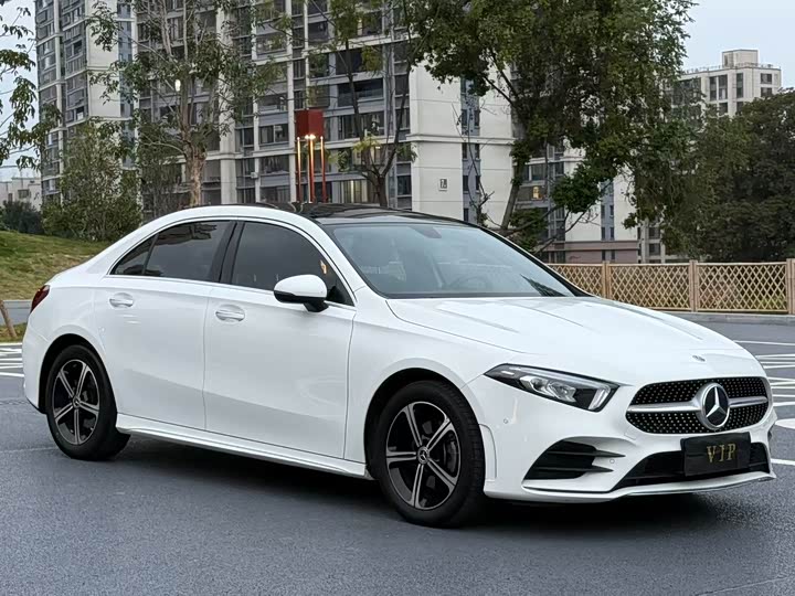 Фото 3 - Mercedes-Benz A-Class