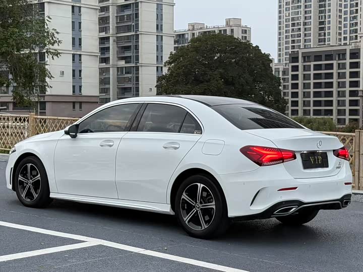 Фото 6 - Mercedes-Benz A-Class