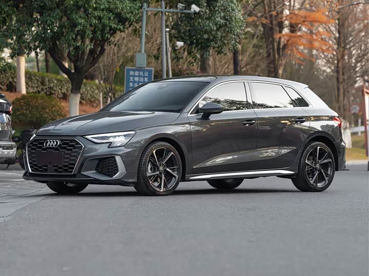 Фото 1 - Audi A3