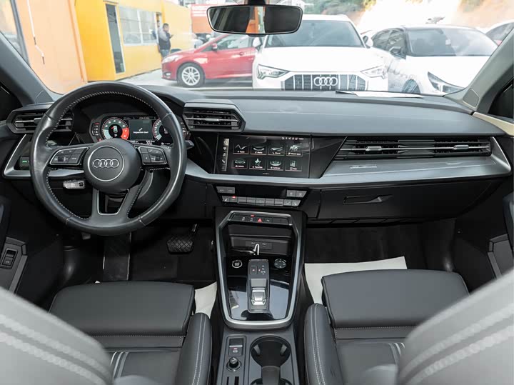 Фото 12 - Audi A3