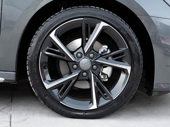 Фото 21 - Audi A3