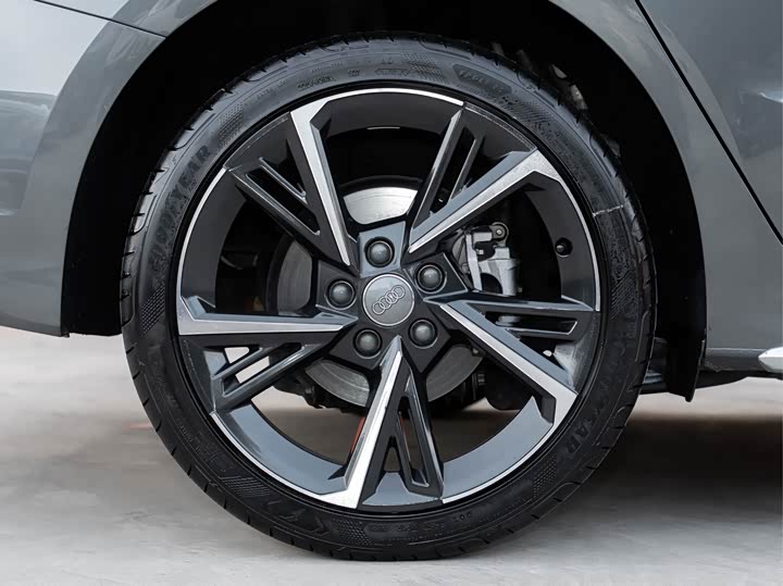 Фото 22 - Audi A3