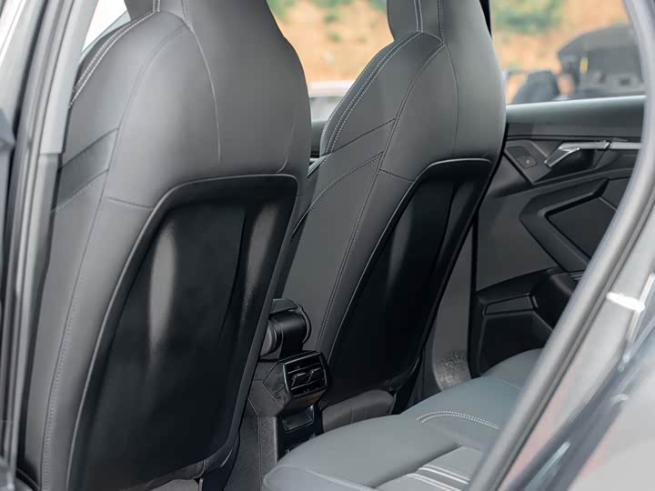 Фото 24 - Audi A3