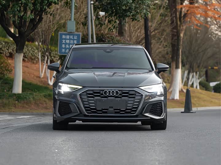 Фото 5 - Audi A3