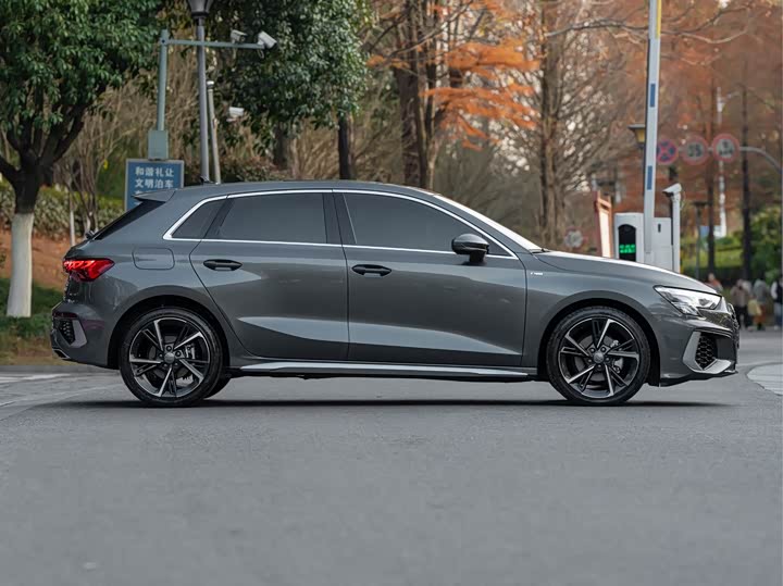 Фото 7 - Audi A3