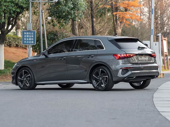 Фото 8 - Audi A3