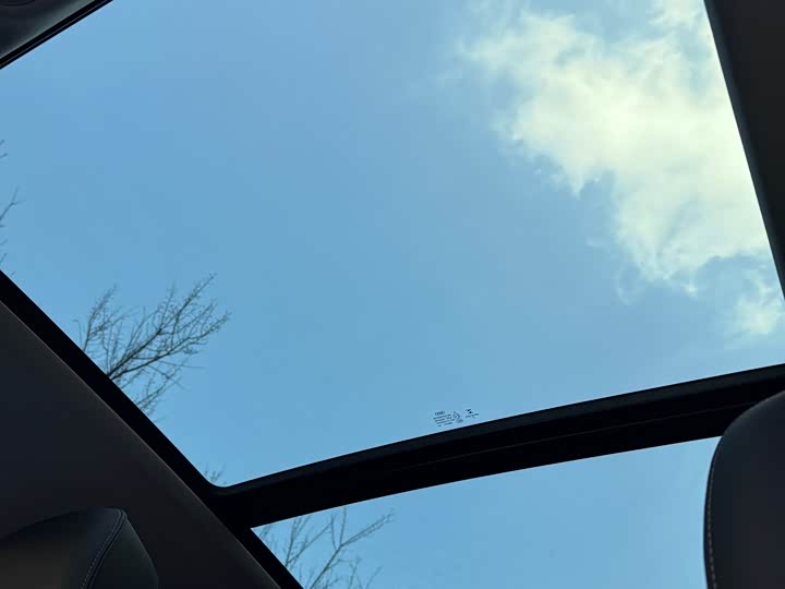 Фото 23 - Audi Q5L