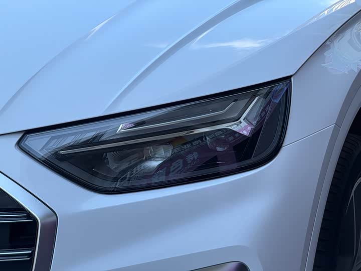 Фото 5 - Audi Q5L