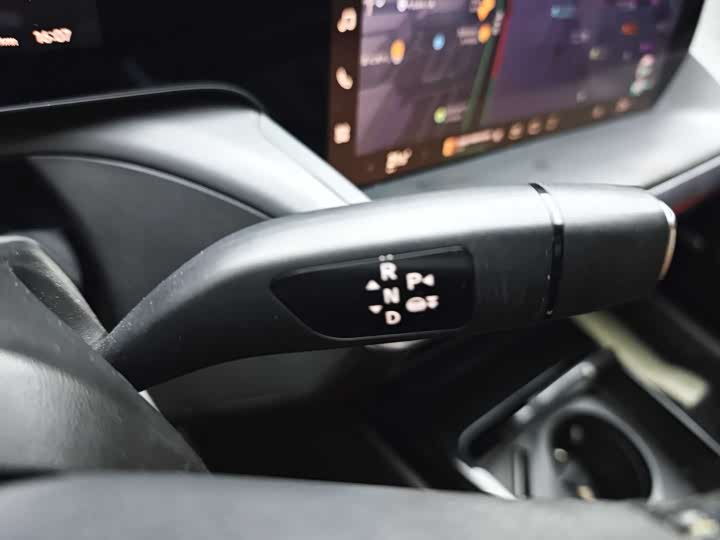 Фото 12 - XPeng P7