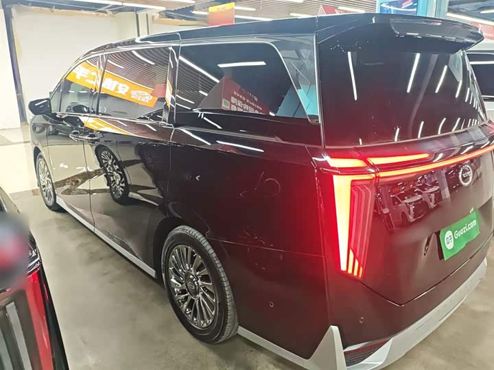 Фото 5 - GAC Trumpchi M8