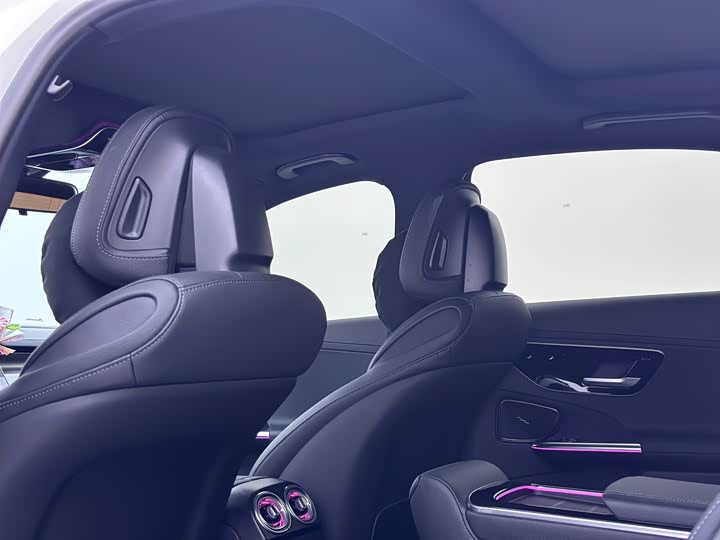 Фото 8 - Mercedes-Benz C-Class