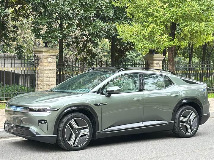 Фото 1 - Changan Qiyuan (Nevo) E07