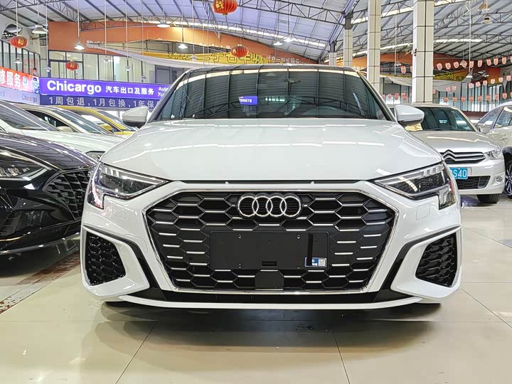 Фото 2 - Audi A3