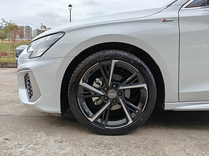 Фото 20 - Audi A3