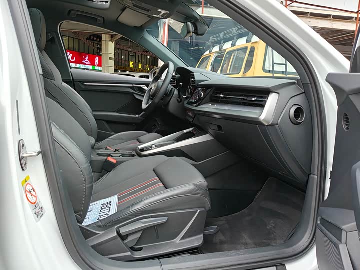 Фото 7 - Audi A3