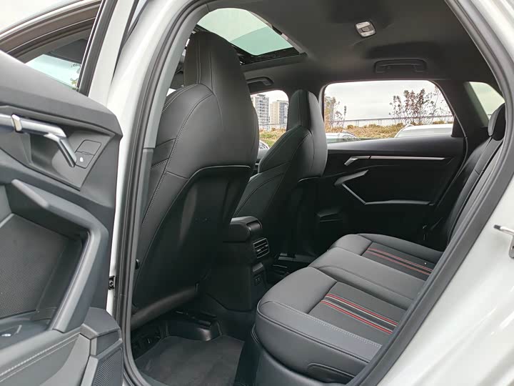 Фото 8 - Audi A3