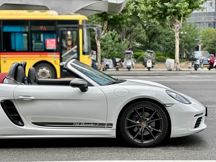 Фото 12 - Porsche 718