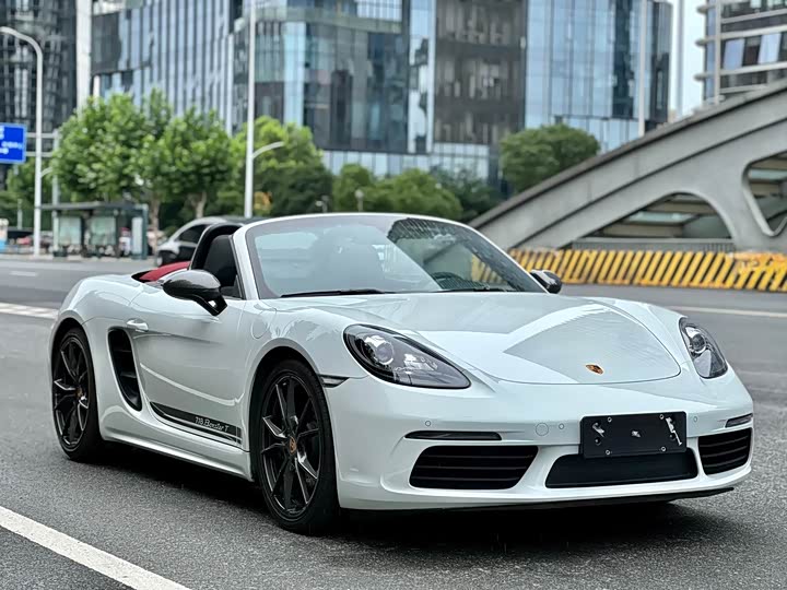 Фото 3 - Porsche 718