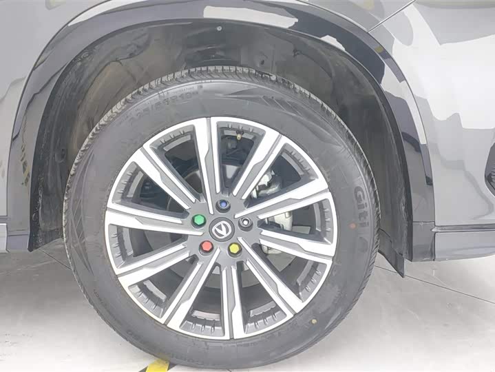 Фото 6 - Changan CS75 Plus