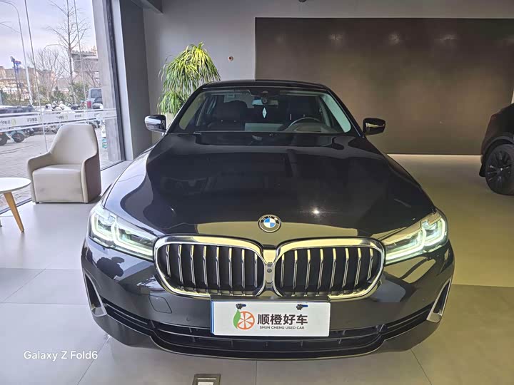 Фото 2 - BMW 5 Series